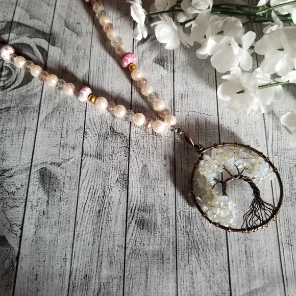 Lovely Beaded Bonsai Tree Necklace - Picture 2 of 7